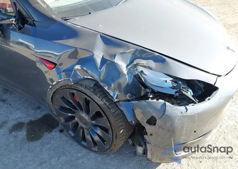 2022 Tesla Model Y Performance Dual Motor All-Wheel Drive from USA, damaged, VIN 7SAYGDEF3NF382829